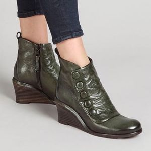 Miz Mooz Nimah Wedge Leather Bootie Size 8